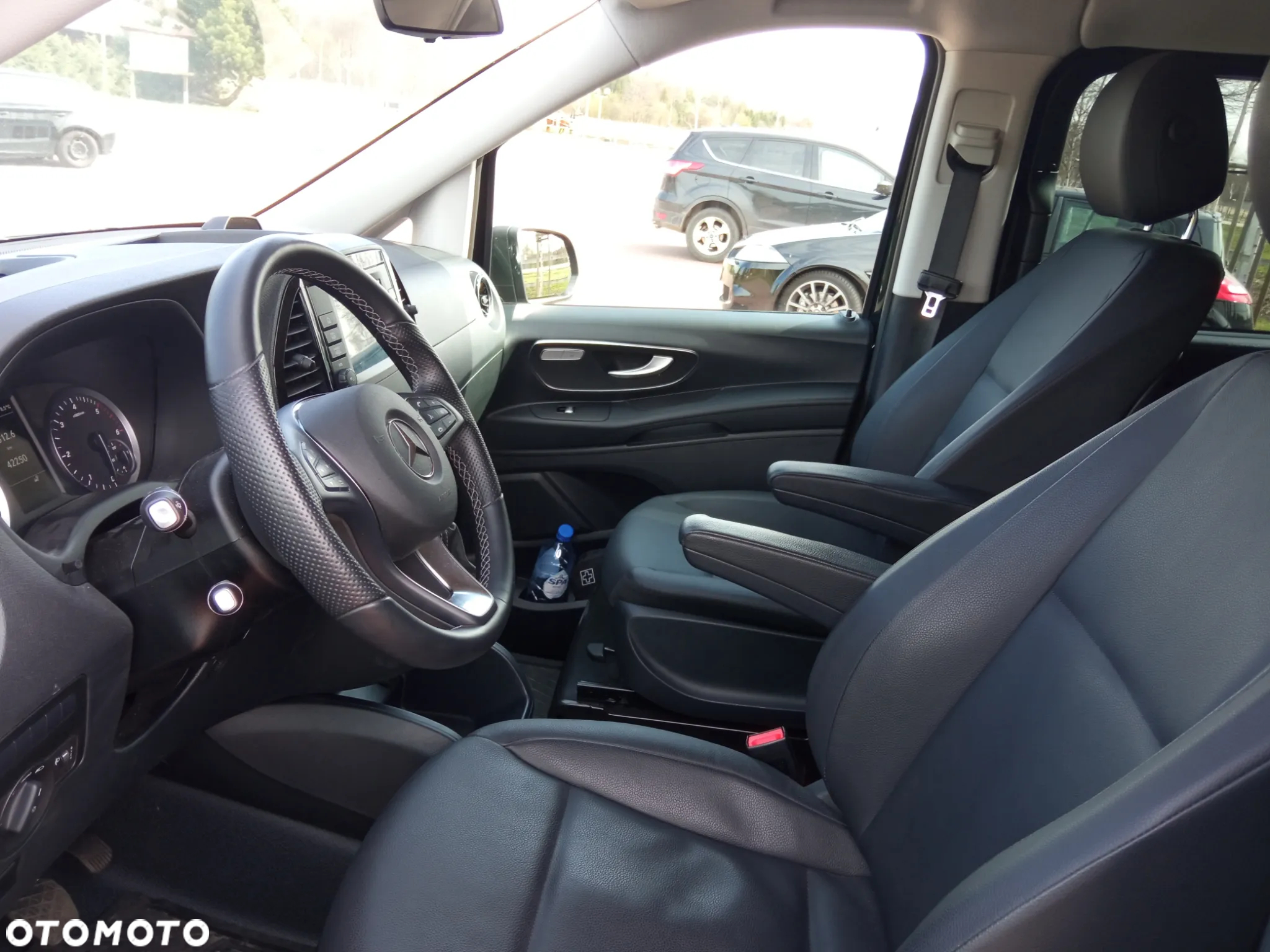 Mercedes-Benz Vito - 8