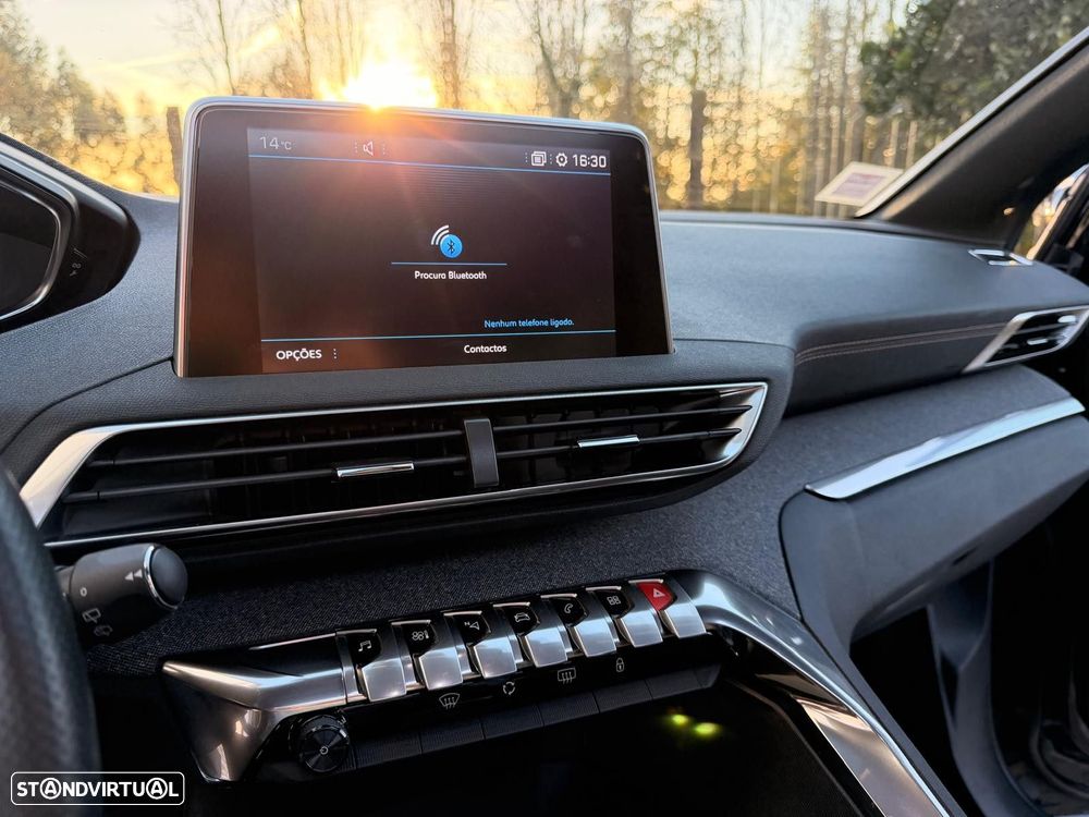 Peugeot 3008 1.2 PureTech GT Line - 35