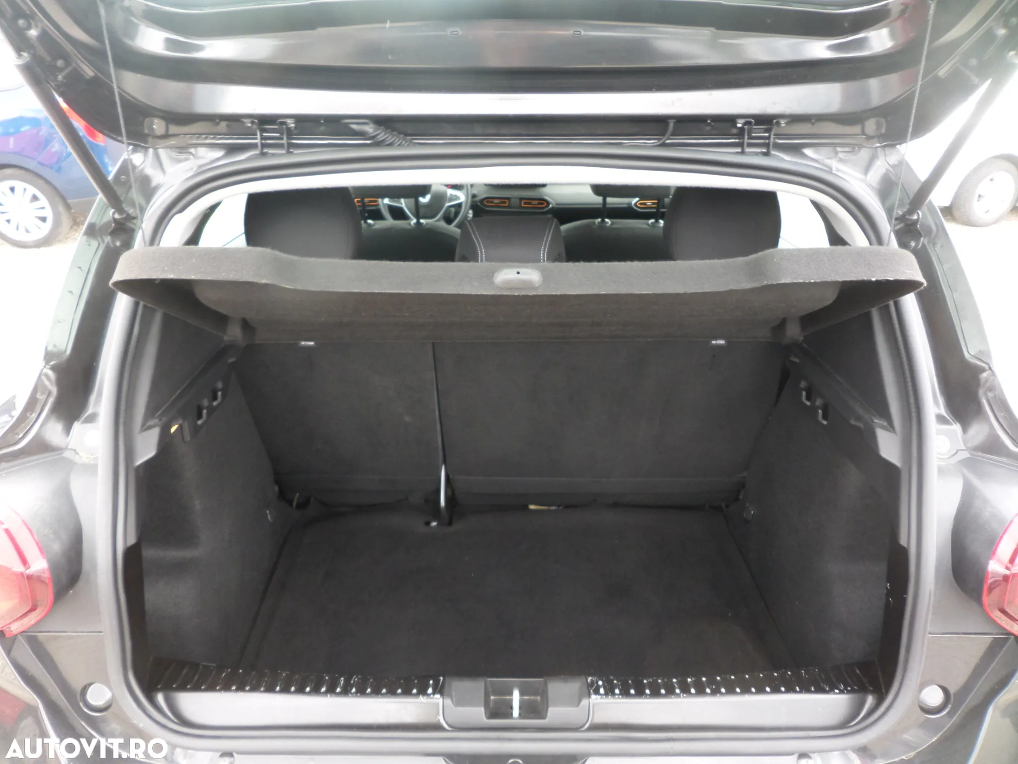 Dacia Sandero Stepway ECO-G 100 MT6 Extreme - 15