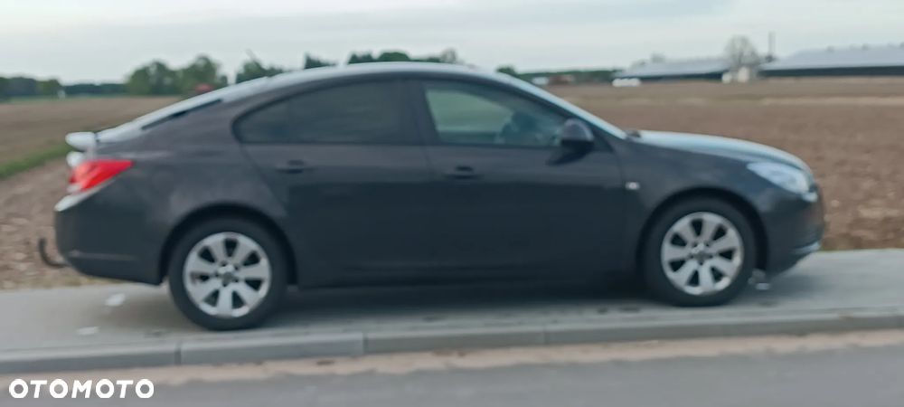 Opel Insignia - 16