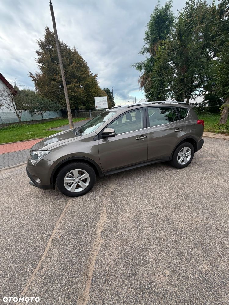 Toyota RAV4 2.0 D-4D Active 4x2 - 7