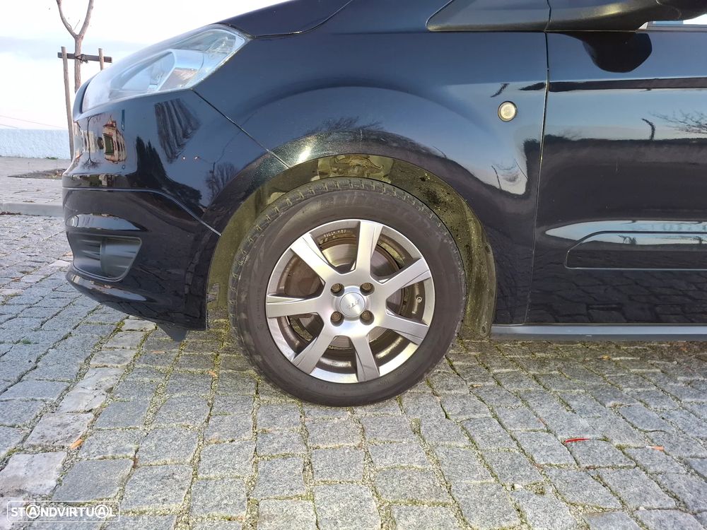 Ford Tourneo Connect 1.0i EcoBoost Titanium - 9