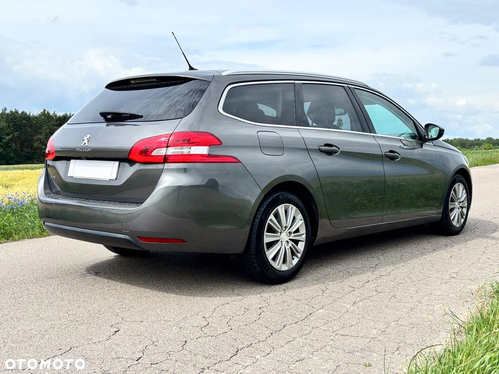 Peugeot 308 - 13