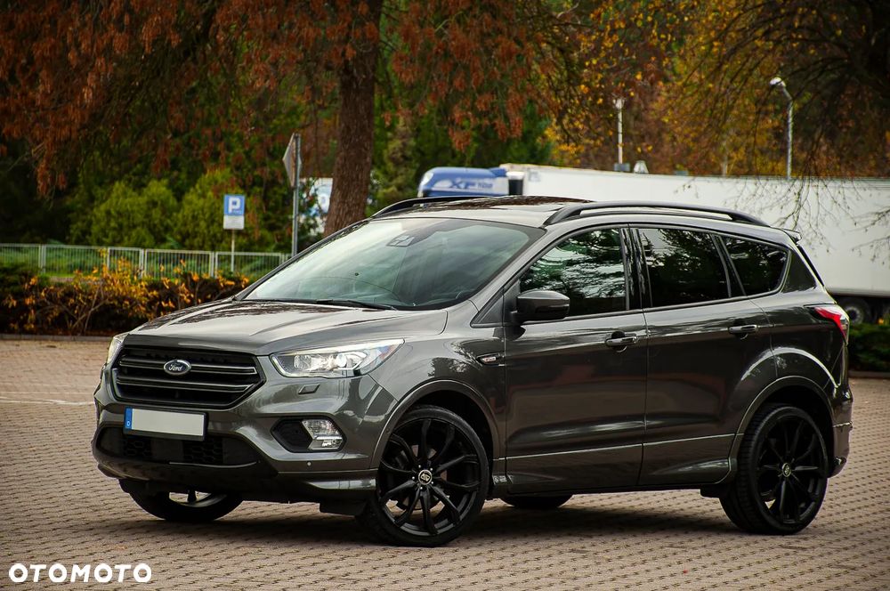 Ford Kuga - 23
