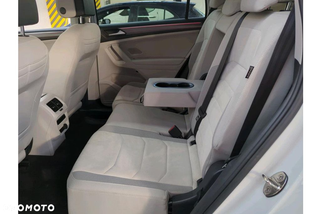 Volkswagen Tiguan Allspace 1.5 TSI EVO Elegance DSG - 9