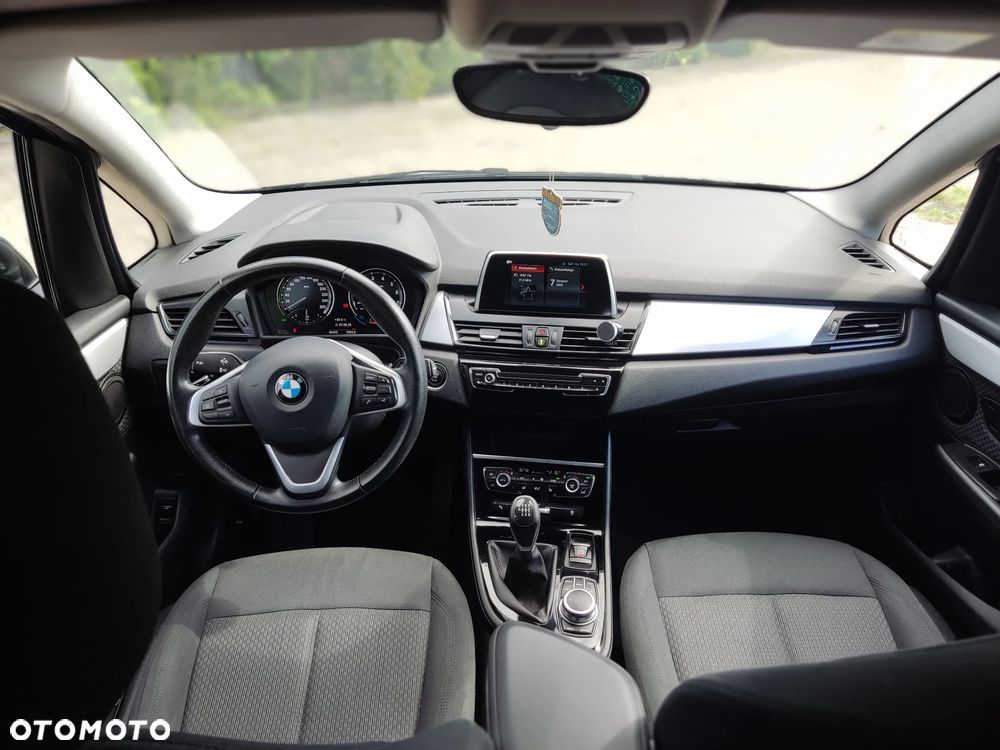 BMW Seria 2 216i GT GPF Advantage - 32