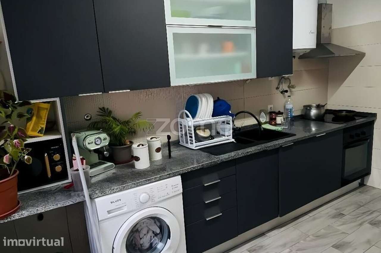 Apartamento T2+1 Remodelado | 96 m² | Excelentes Áreas | Fitares - Grande imagem: 3/16