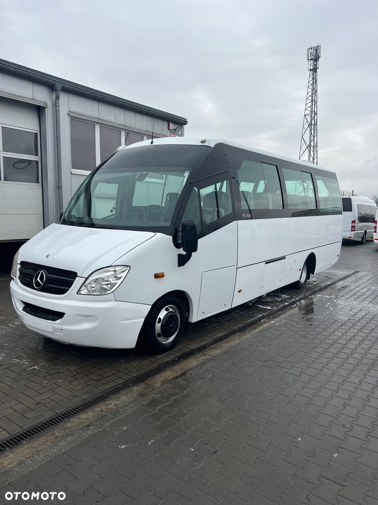 Mercedes-Benz Vario - 2