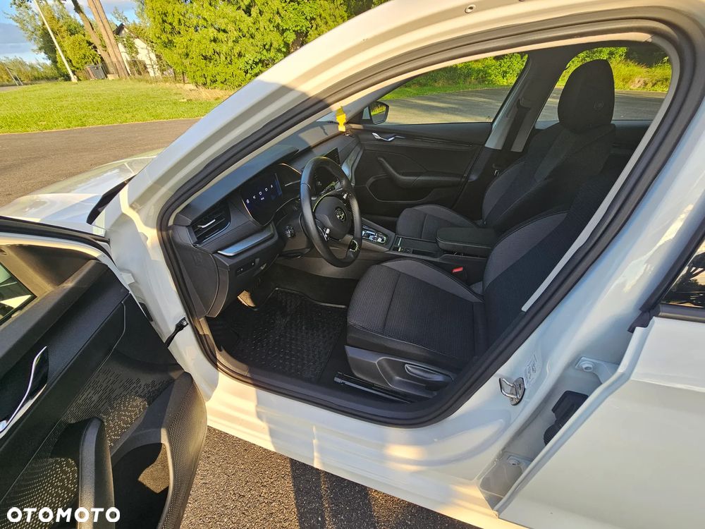 Skoda Octavia 2.0 TDI Ambition DSG - 13