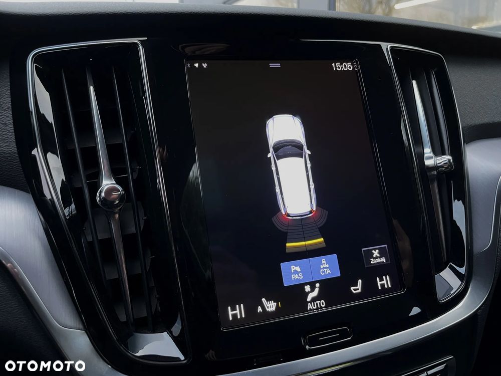 Volvo V60 D4 Geartronic Summum - 30