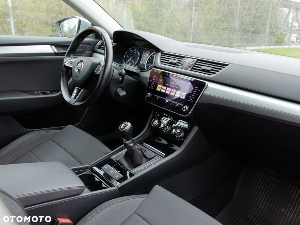 Skoda Superb 2.0 TDI Ambition - 20