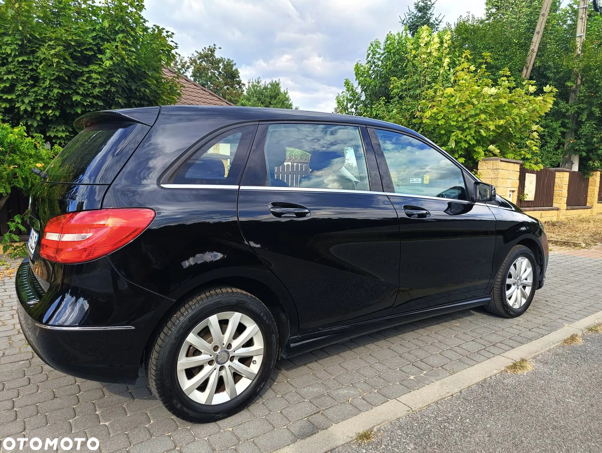 Mercedes-Benz Klasa B 180 (BlueEFFICIENCY) - 4