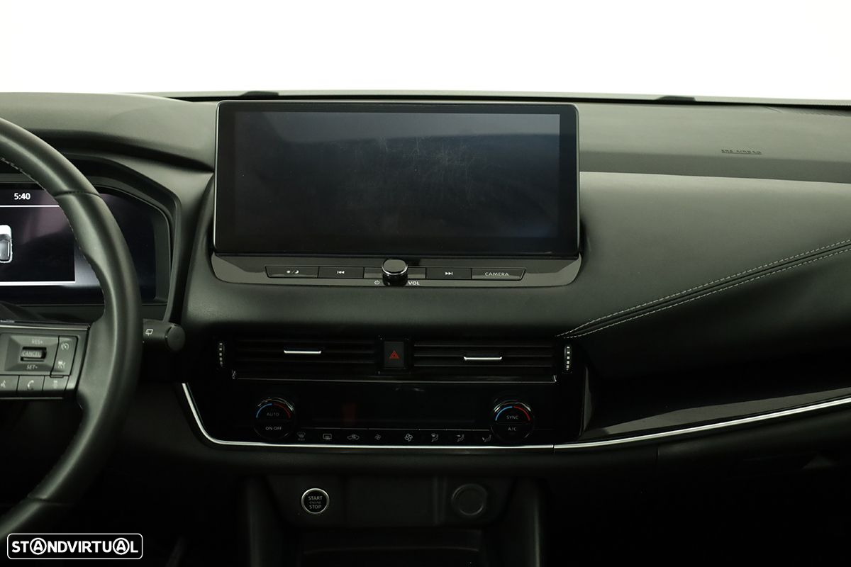 Nissan Qashqai 1.3 DIG-T N-Connecta LED - 9