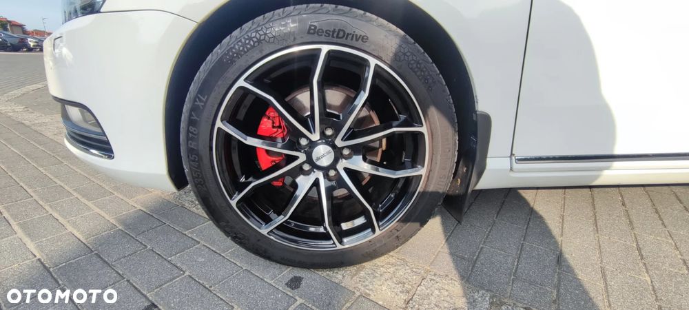 Volkswagen Passat 1.4 TSI BMT Comfortline DSG - 13