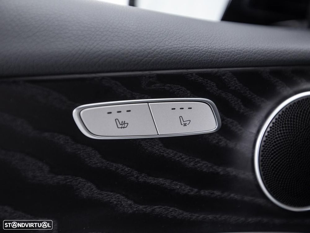 Mercedes-Benz E 300 de AMG Line - 17