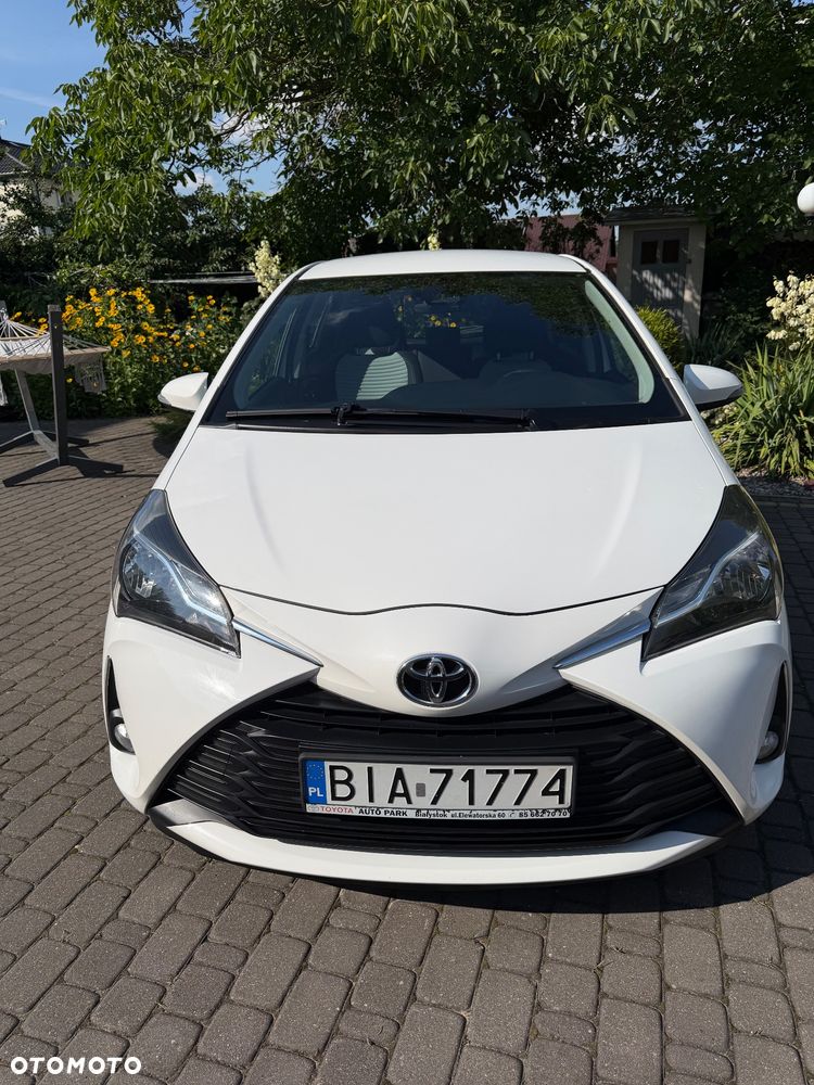 Toyota Yaris 1.5 Premium - 6