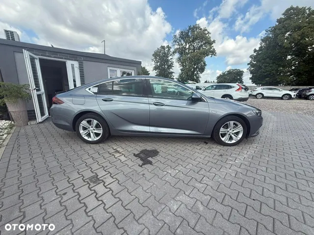 Opel Insignia 1.6 CDTI Exclusive S&S Eco - 10