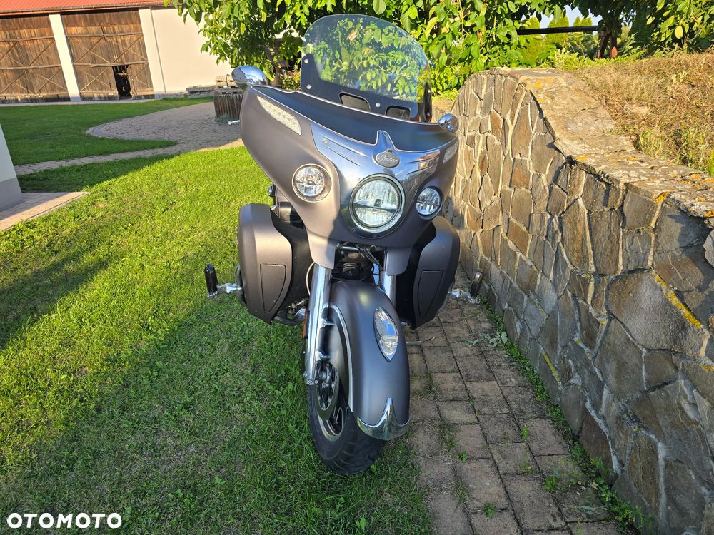 Indian Roadmaster - 4