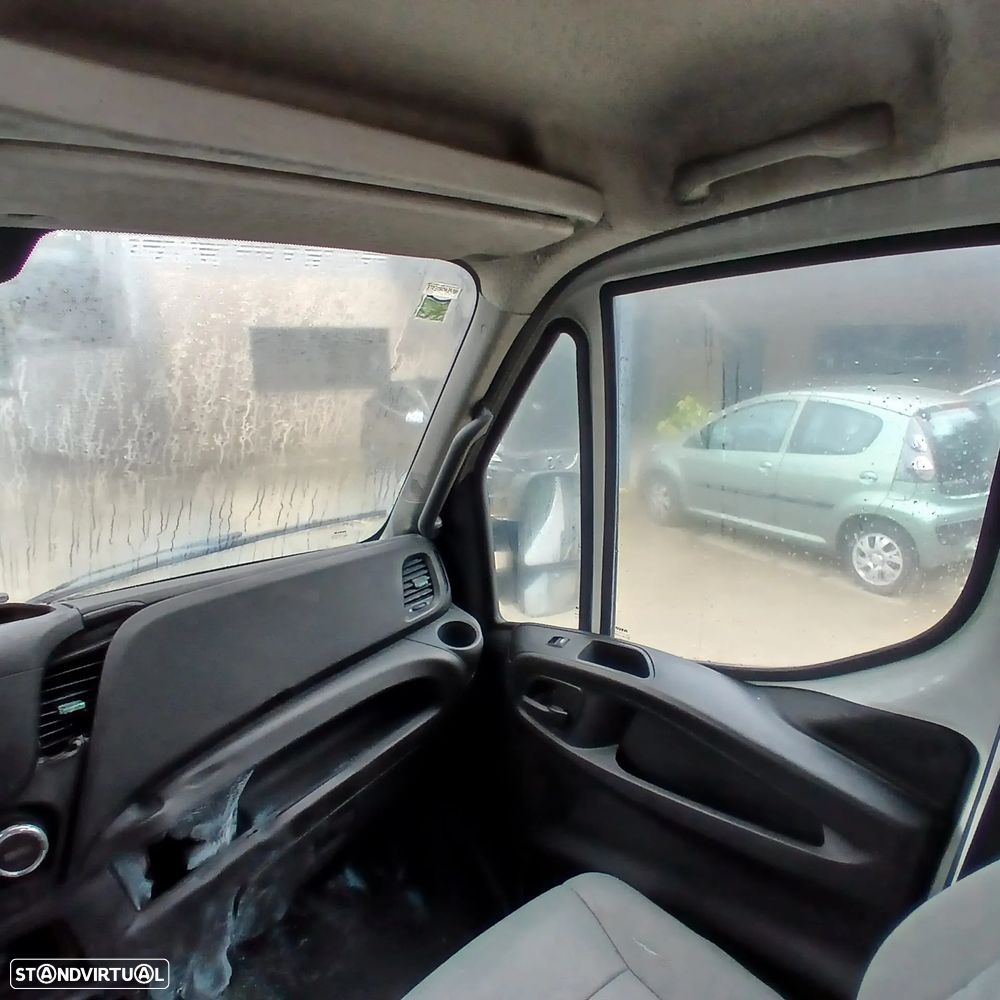 Iveco Daily 2.3 156Cv de 2017 - Peças Usadas (9726) - 8