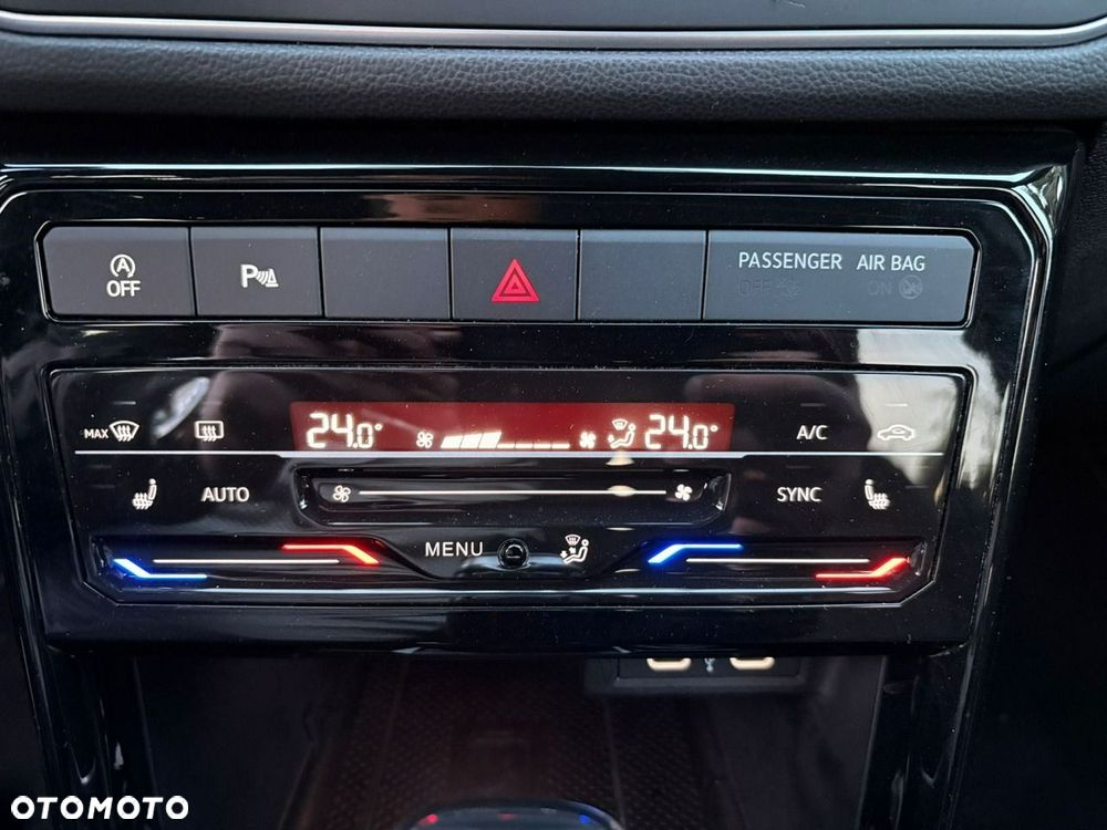 Volkswagen T-Cross - 15