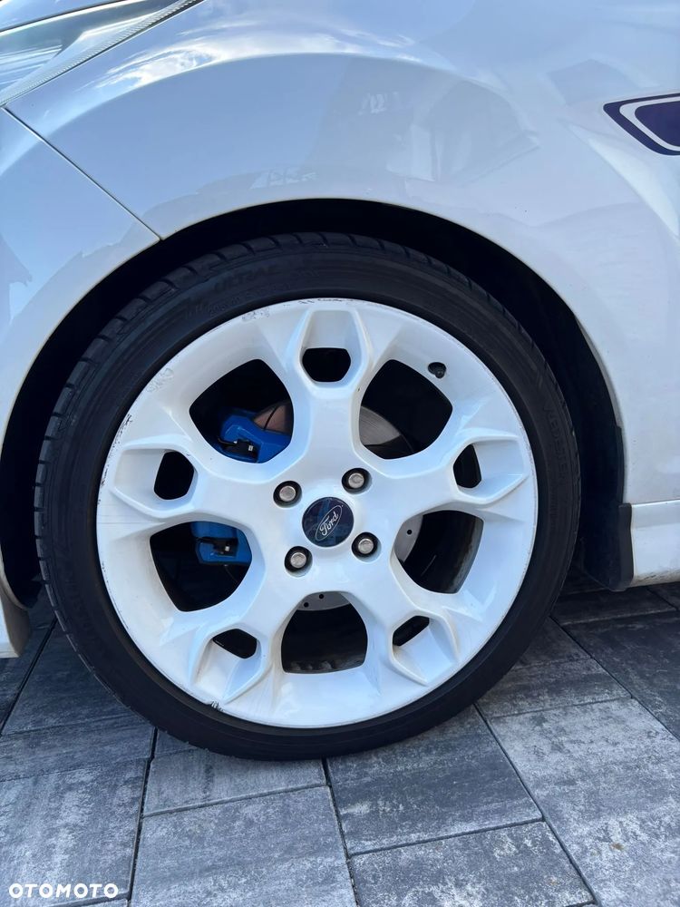 Ford Fiesta 1.6 Sport - 17