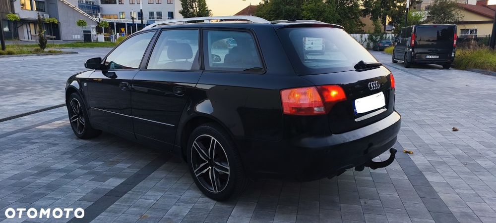 Audi A4 Avant - 2