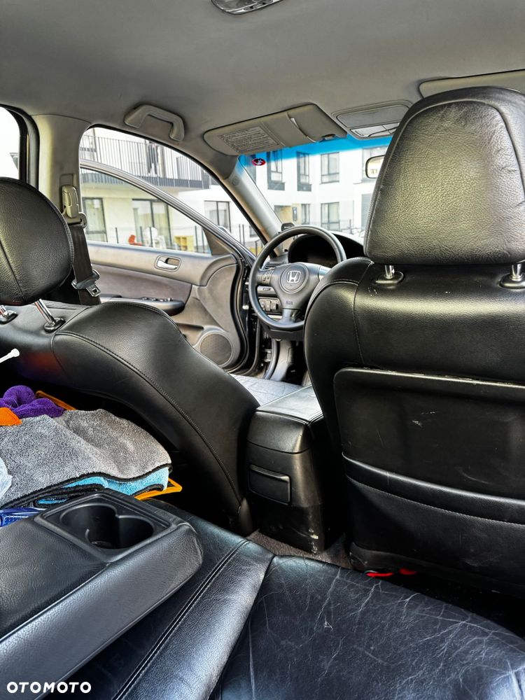 Honda Accord 2.0 Executive - 10