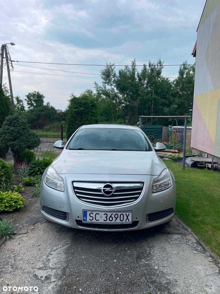 Opel Insignia - 1