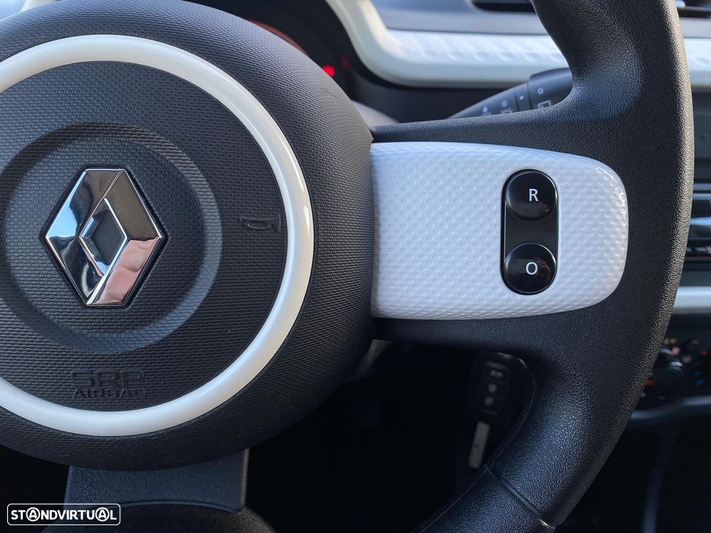 Renault Twingo SCe 70 Liberty - 10