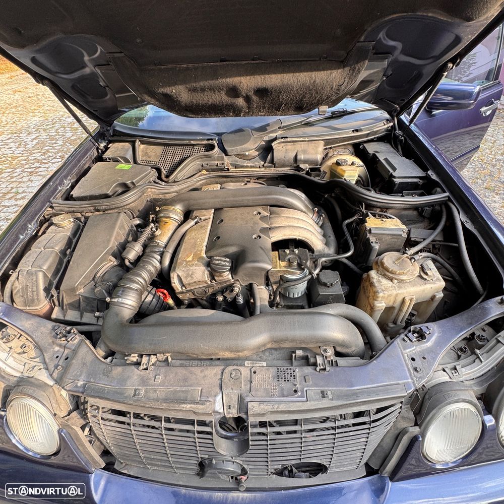 Mercedes-Benz E 290 TD Avantgarde - 13