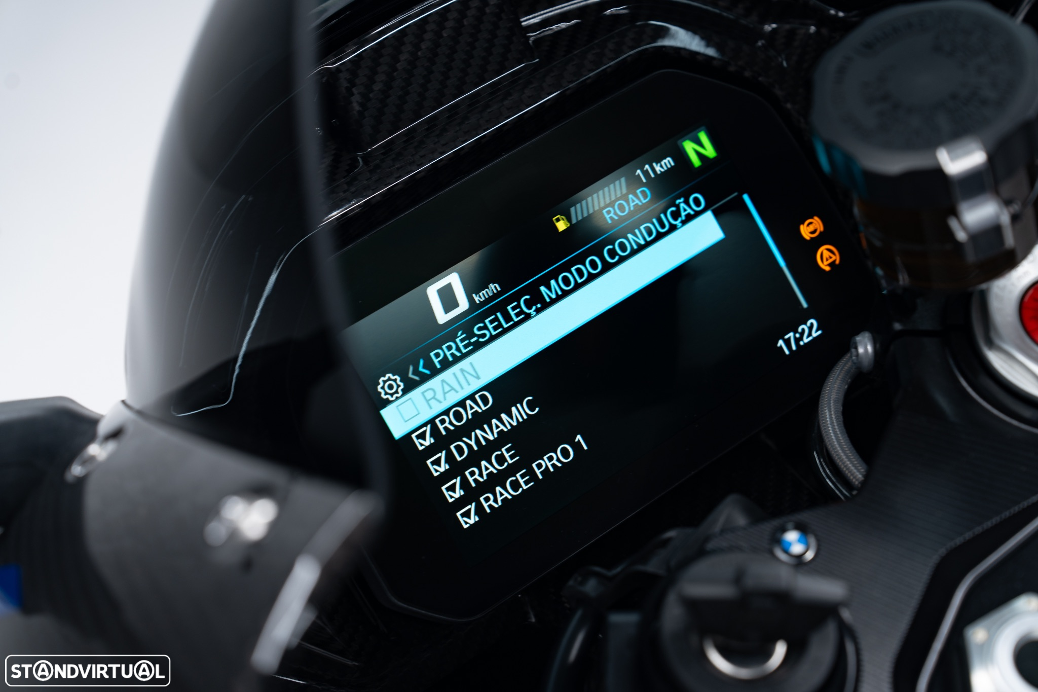 BMW M 1000 RR - 34
