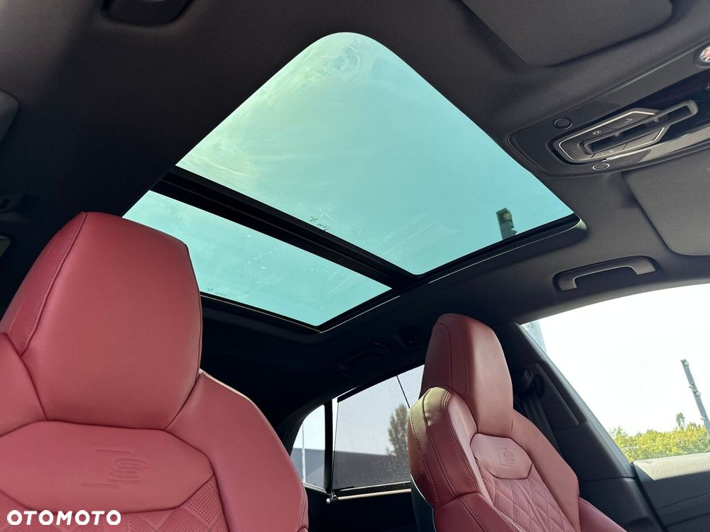 Audi SQ8 - 27