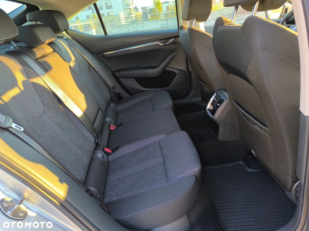 Skoda Octavia 1.5 TSI ACT Style - 18