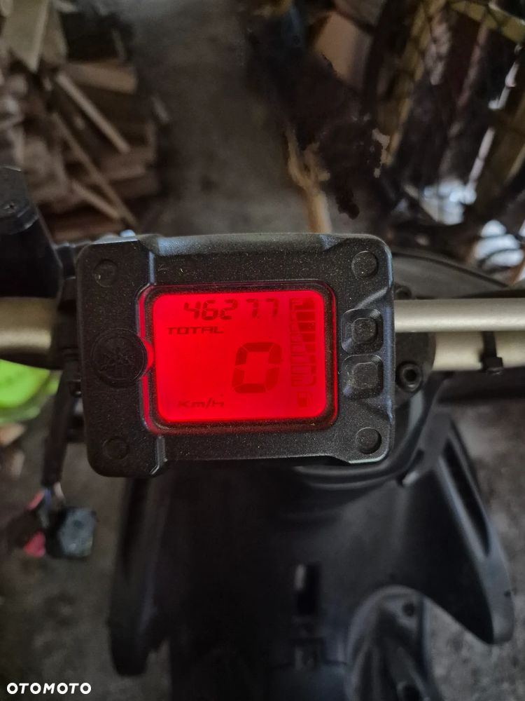 Yamaha Aerox - 6