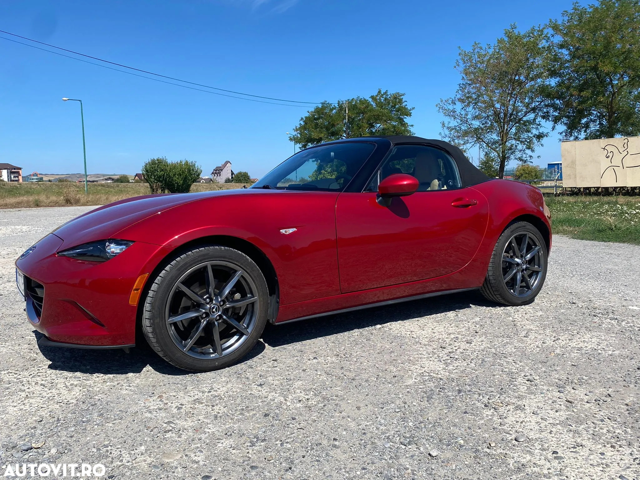 Mazda MX-5 RF SKYACTIV-G 2.0 Aut. Kazari - 2