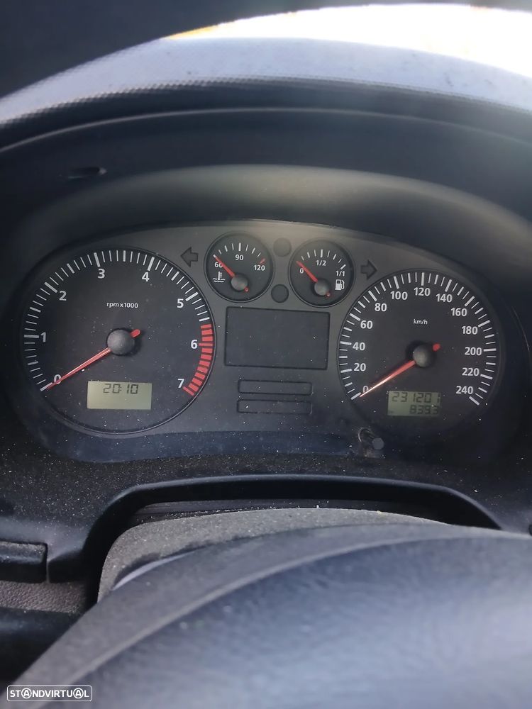 SEAT Leon 1.4 16V Spirit - 1