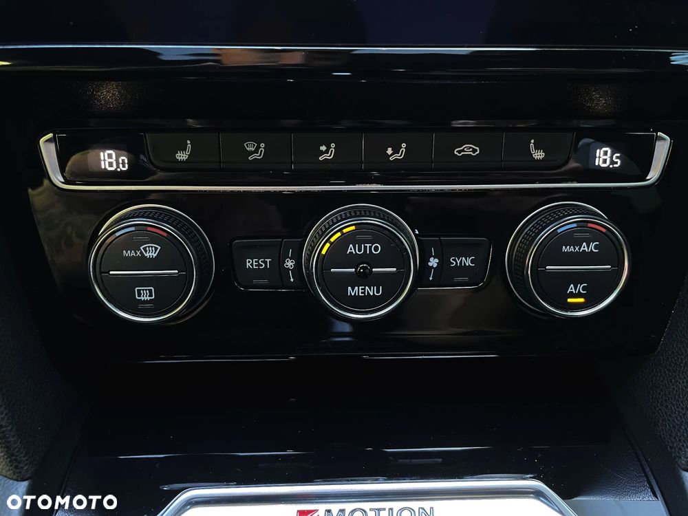 Volkswagen Arteon 2.0 TDI Bi-Turbo SCR 4Mot R-Line Edition DSG - 33