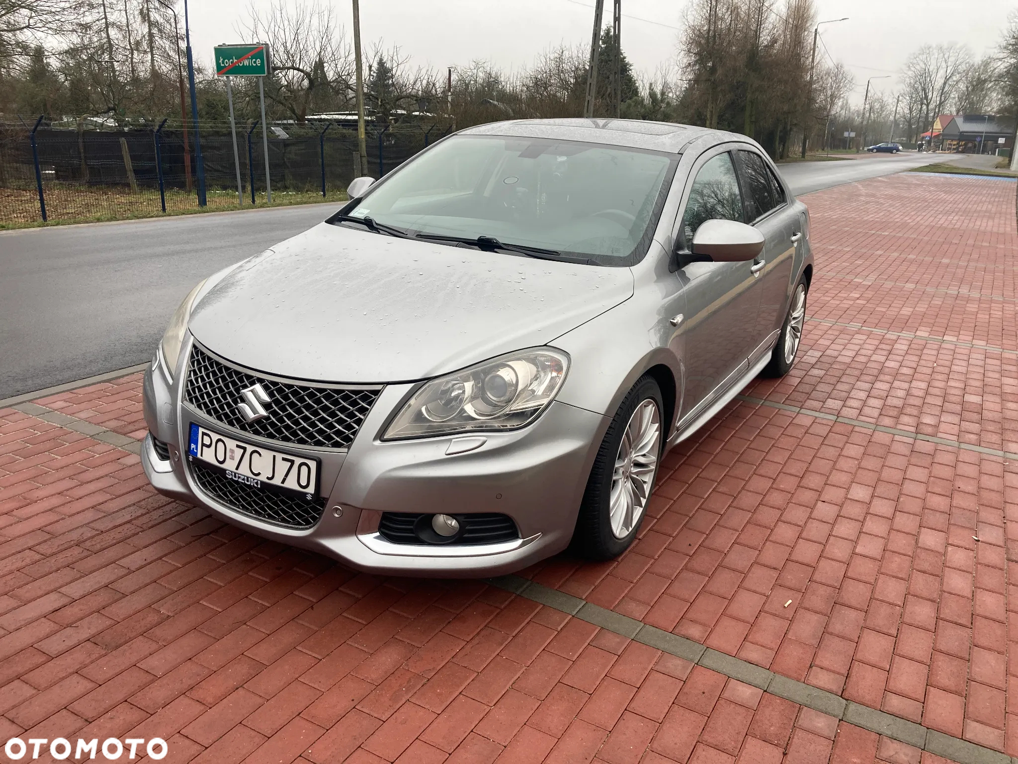 Suzuki Kizashi 2.4 4x4 CVT Sport - 4