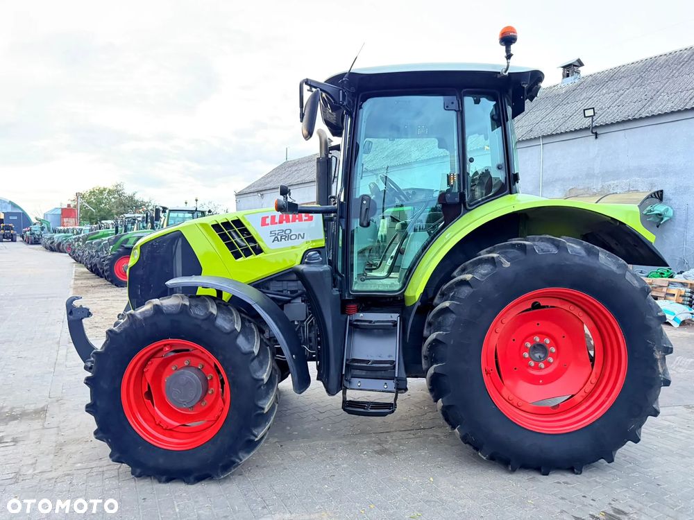 Claas Arion 520 - 7