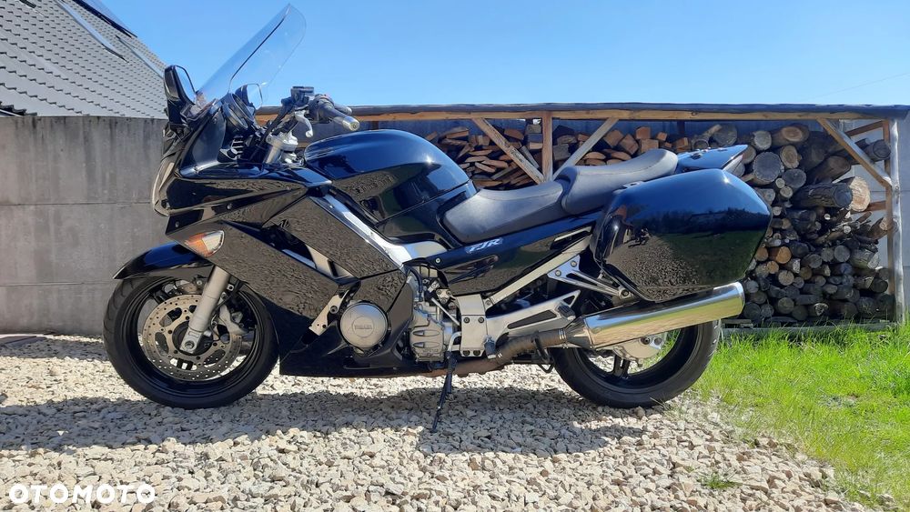Yamaha FJR - 8