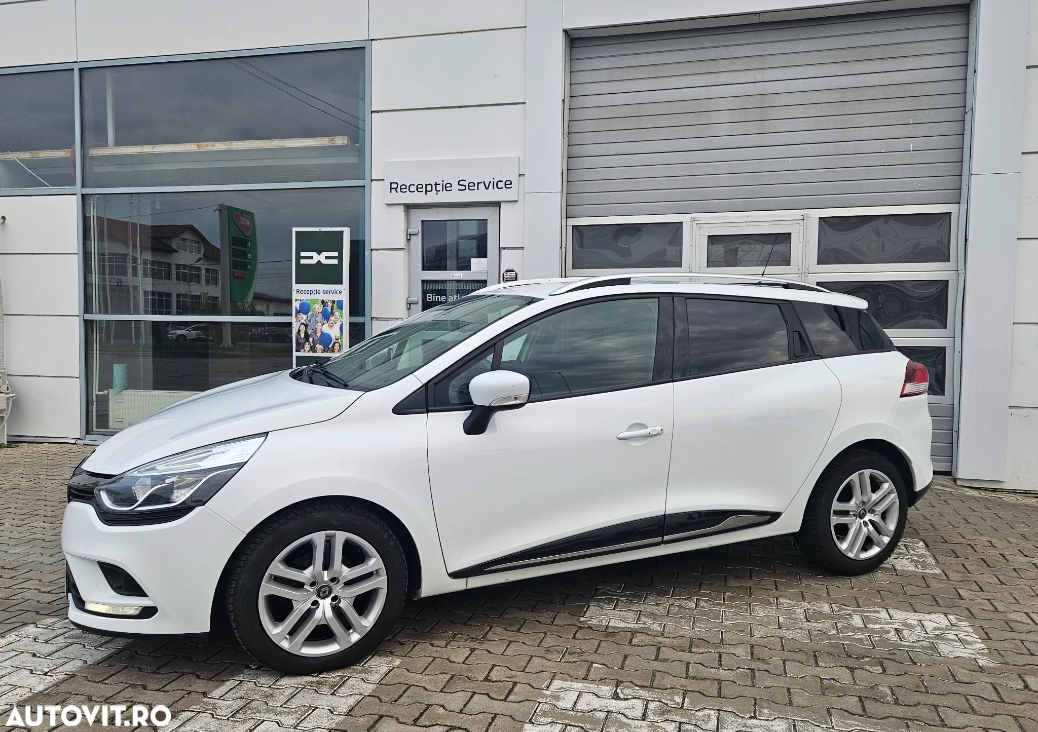 Renault Clio IV 0.9 Energy TCe Zen - 9