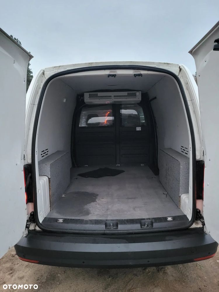 Volkswagen Caddy Maxi Long Chłodnia - 8