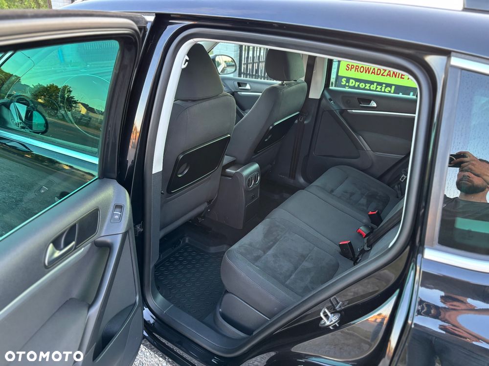 Volkswagen Tiguan - 10