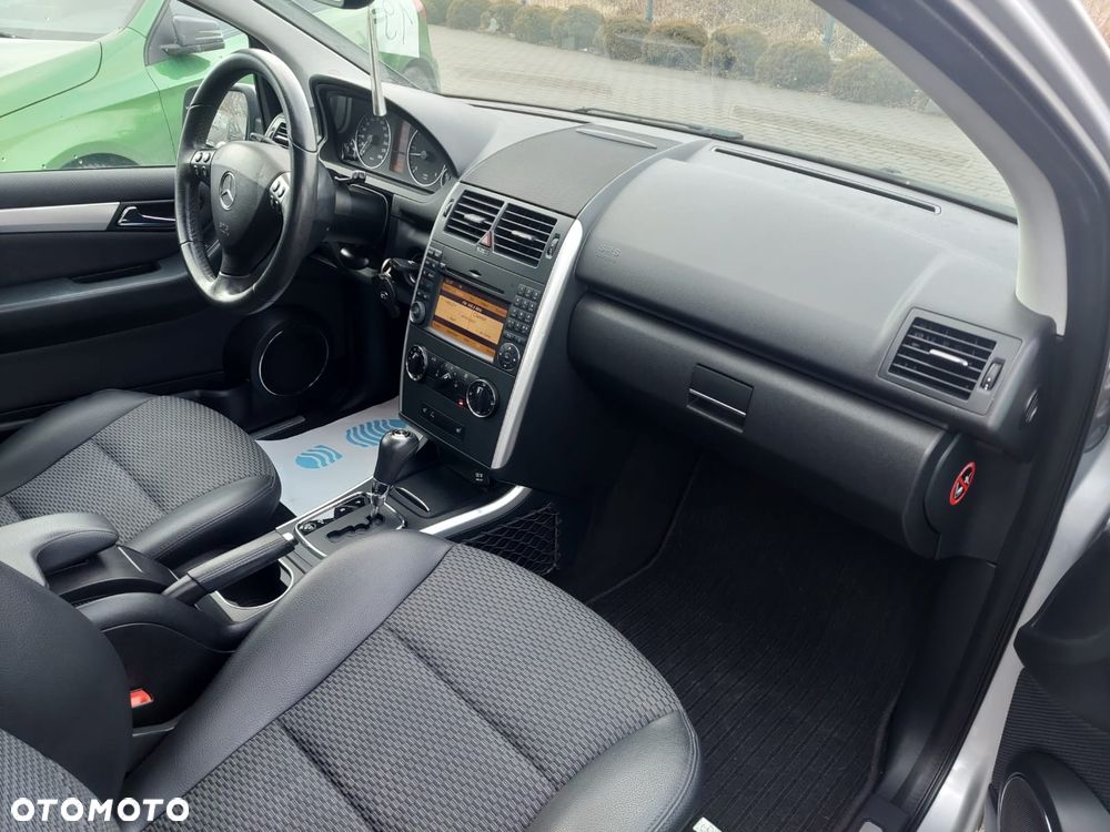 Mercedes-Benz Klasa A 180 CDI Autotronic Avantgarde DPF - 8