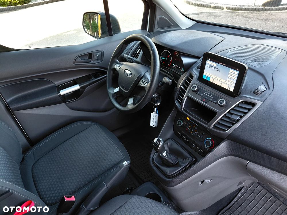 Ford Transit Connect - 20