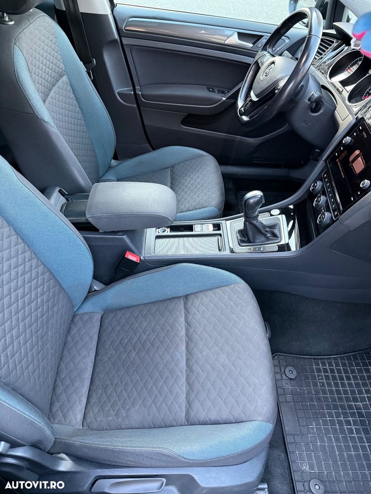 Volkswagen Golf Variant 2.0 TDI SCR DSG IQ.DRIVE - 18