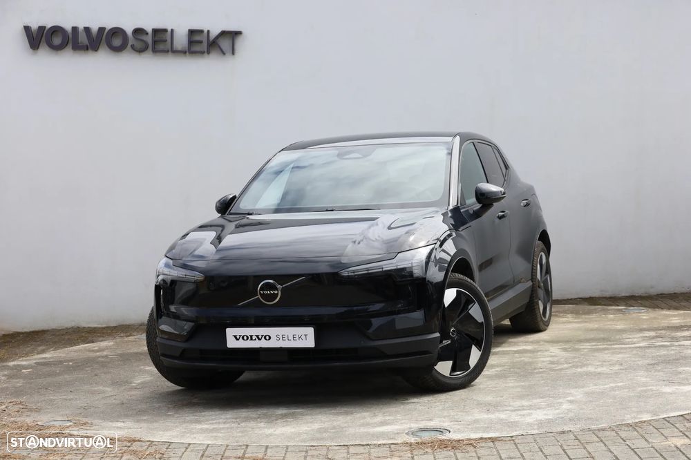 Volvo EX30 Single Motor Extended Range RWD Plus - 1
