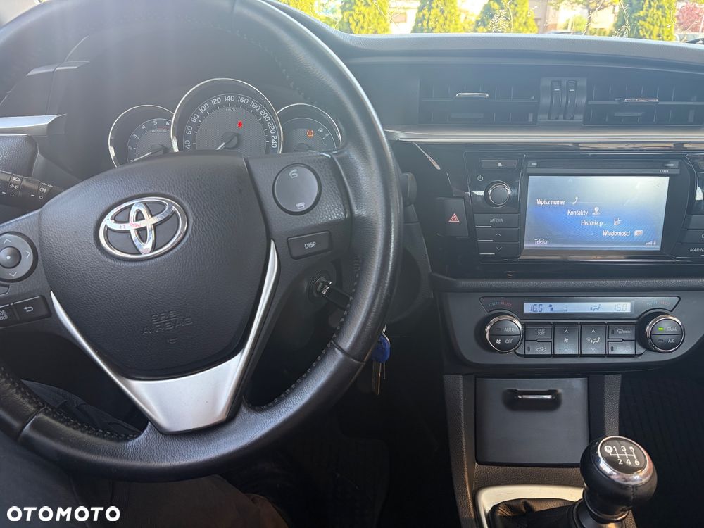 Toyota Corolla 1.4 D-4D Premium EU6 - 9