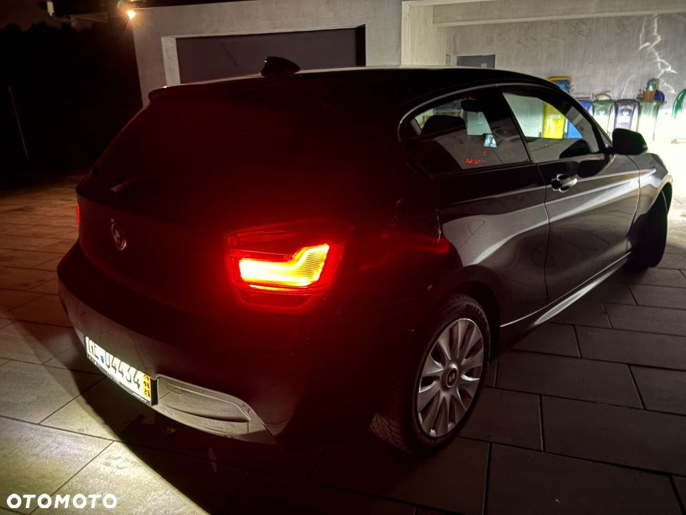 BMW Seria 1 116d Sport Line - 14