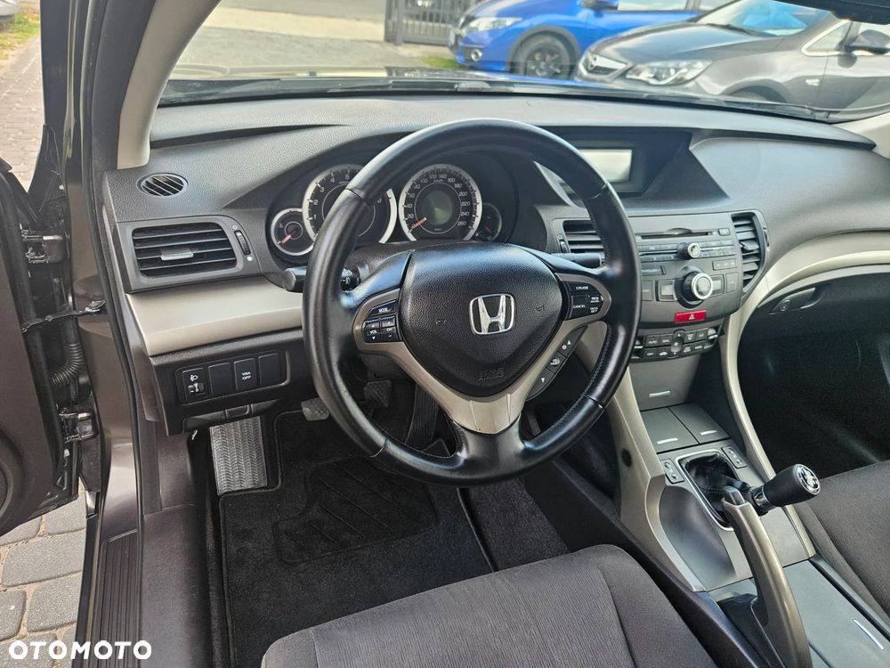Honda Accord 2.0 Elegance Advantage - 20